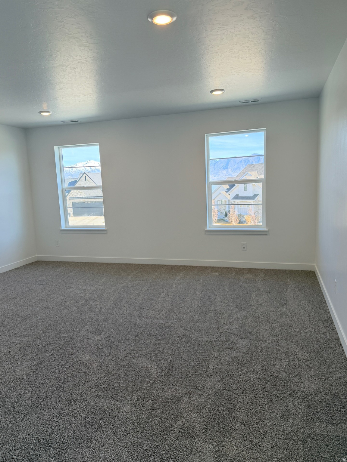 HERON HILLS - Residential