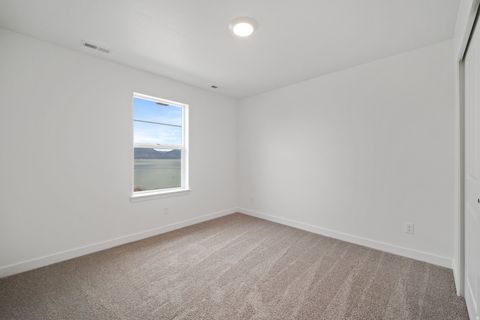 Tiny photo for 3317 S ZIGZAG HERON DR #801, Saratoga Springs, UT 84045 (MLS # 2142863)