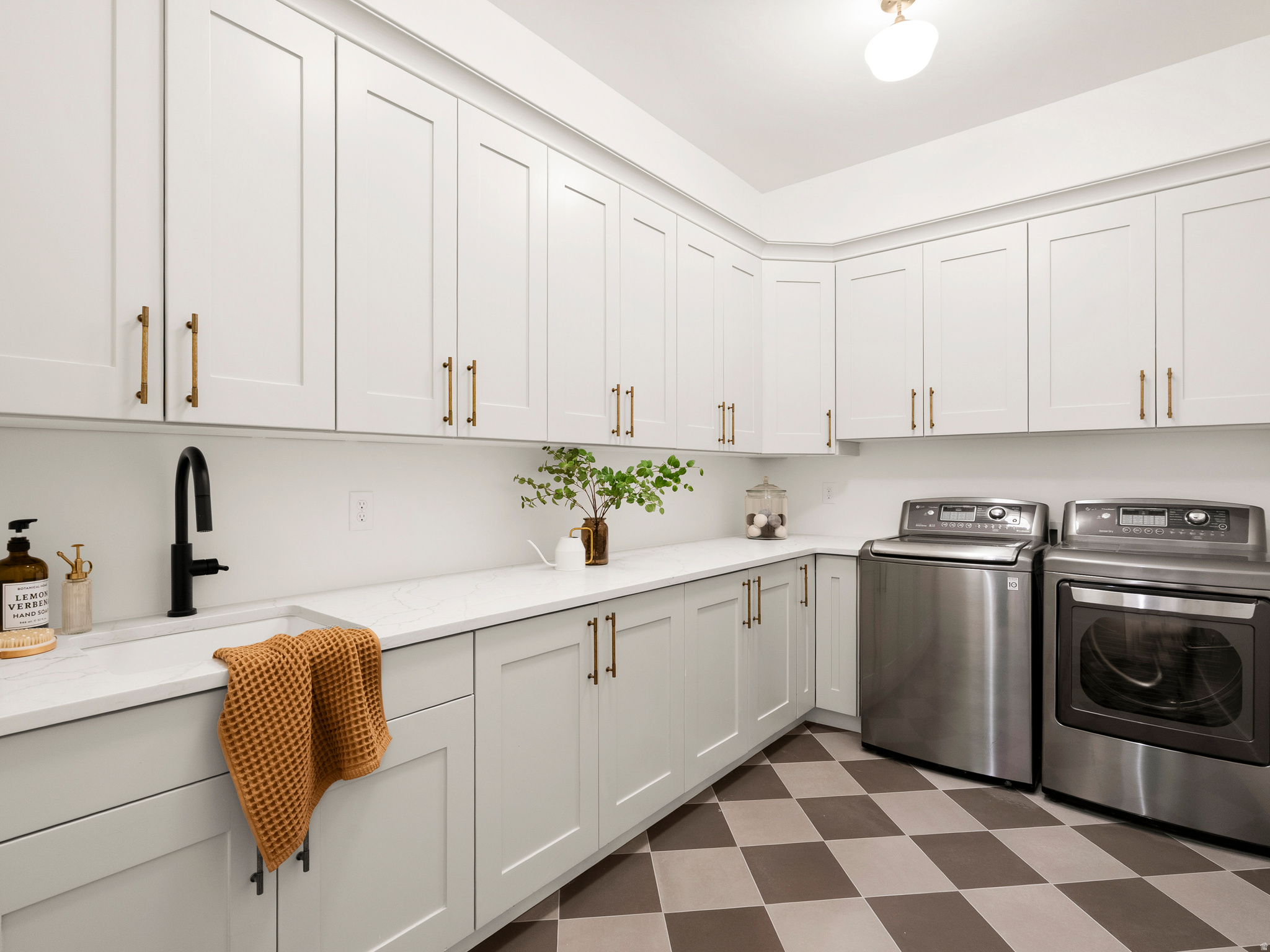 DORCHESTER POINTE PLAT A PUD - Residential