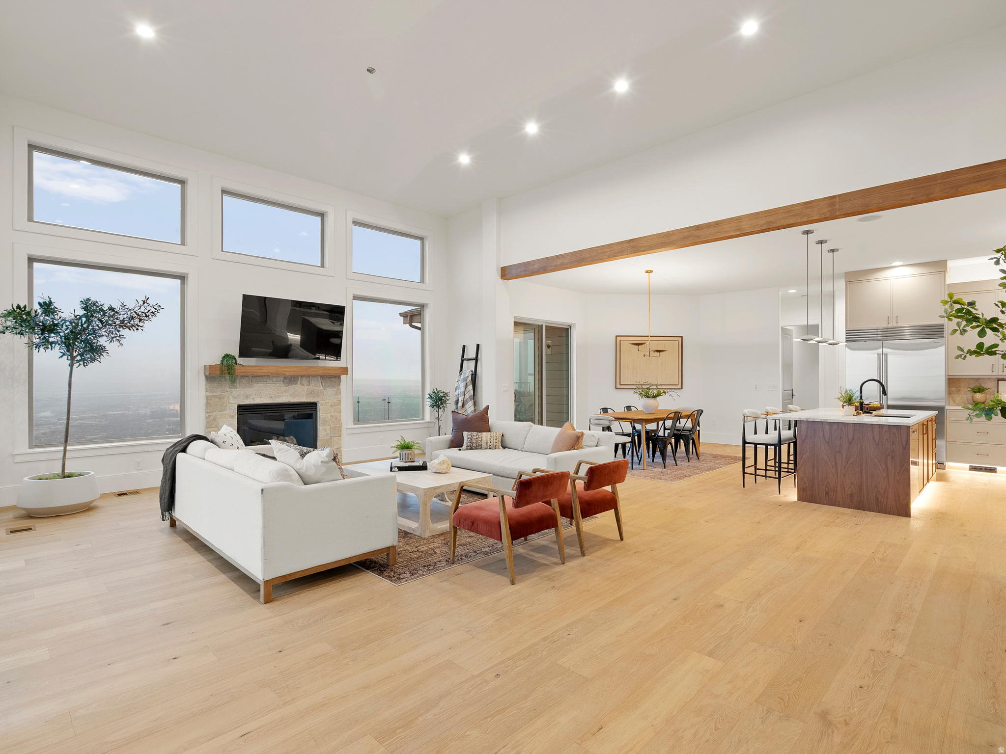 DORCHESTER POINTE PLAT A PUD - Residential