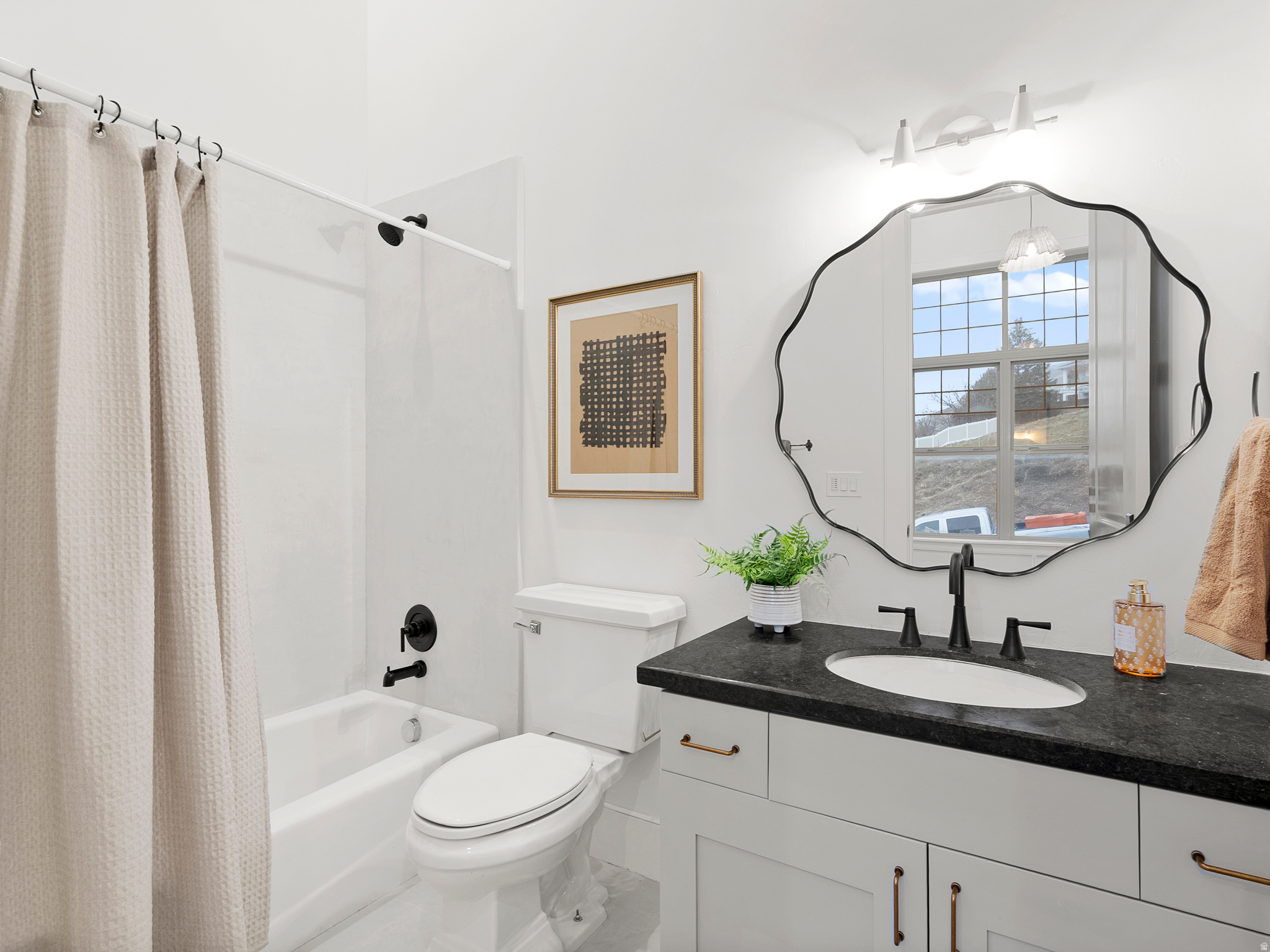 DORCHESTER POINTE PLAT A PUD - Residential