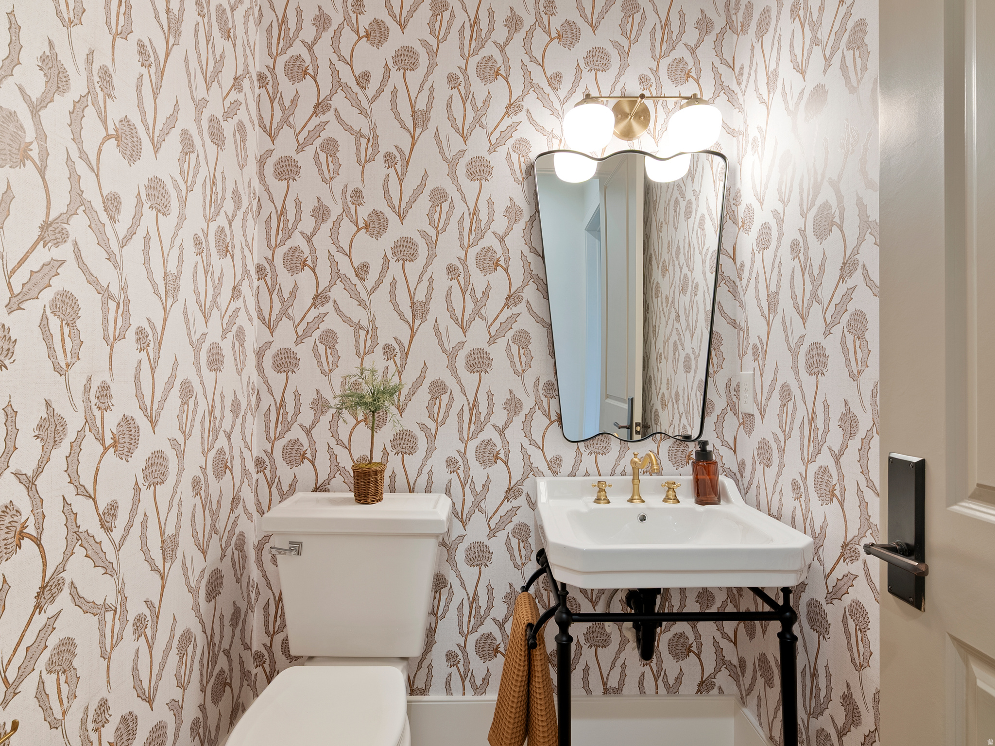 DORCHESTER POINTE PLAT A PUD - Residential