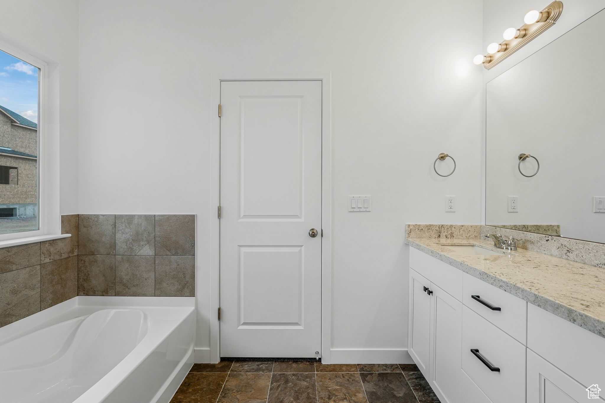 JACKSON - Residential