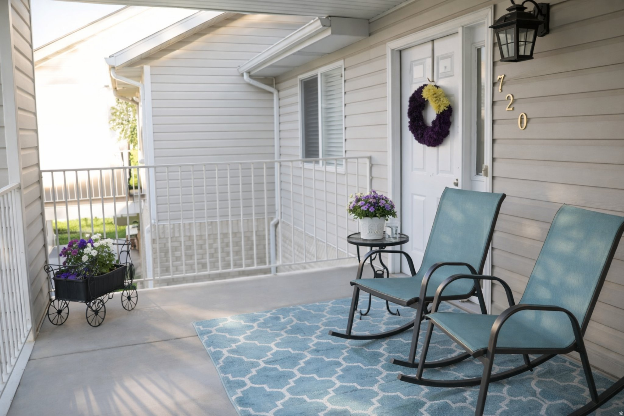 APRIL CONDO - Residential