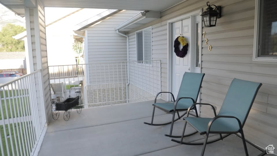 APRIL CONDO - Residential