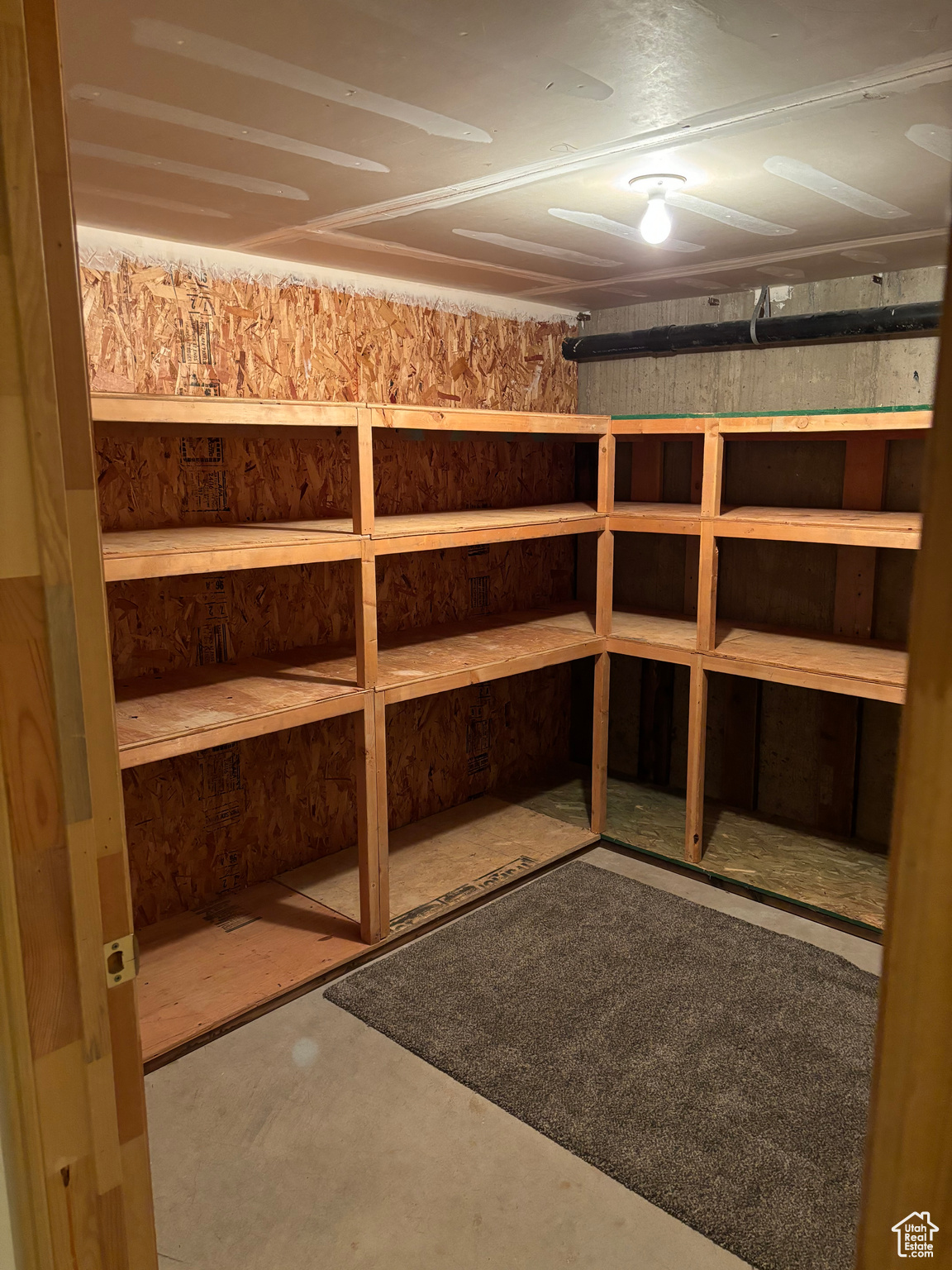 APRIL CONDO - Residential