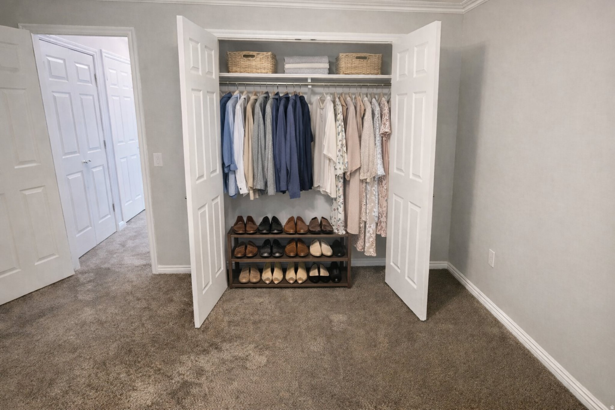 APRIL CONDO - Residential