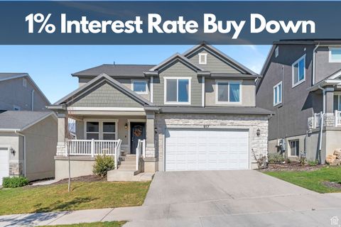 Photo of 917 N OLSON DR, Saratoga Springs, UT 84045 (MLS # 2112040)