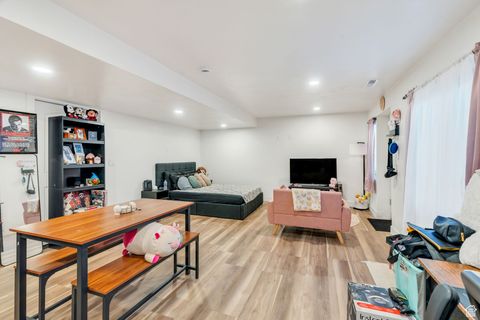Tiny photo for 917 N OLSON DR, Saratoga Springs, UT 84045 (MLS # 2112040)