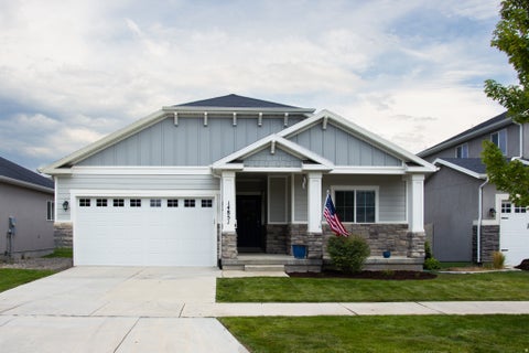 Photo of 14851 S CHIMNEY PASS DR #344, Bluffdale, UT 84065 (MLS # 2183184)