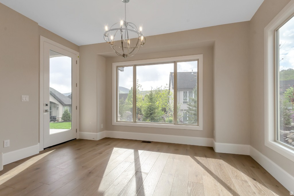 EAGLE POINT COTTAGES - Residential