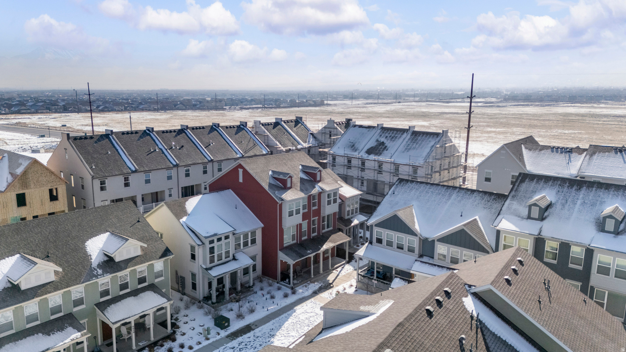 DAYBREAK - Residential