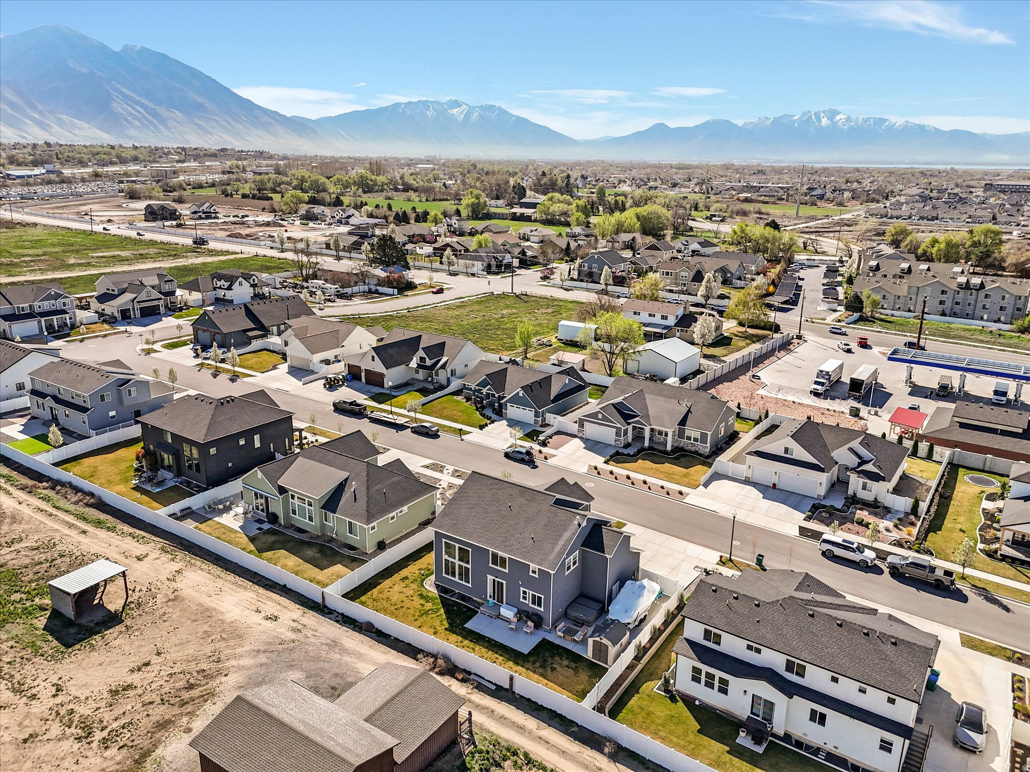 PAYTON CROSSING - Residential