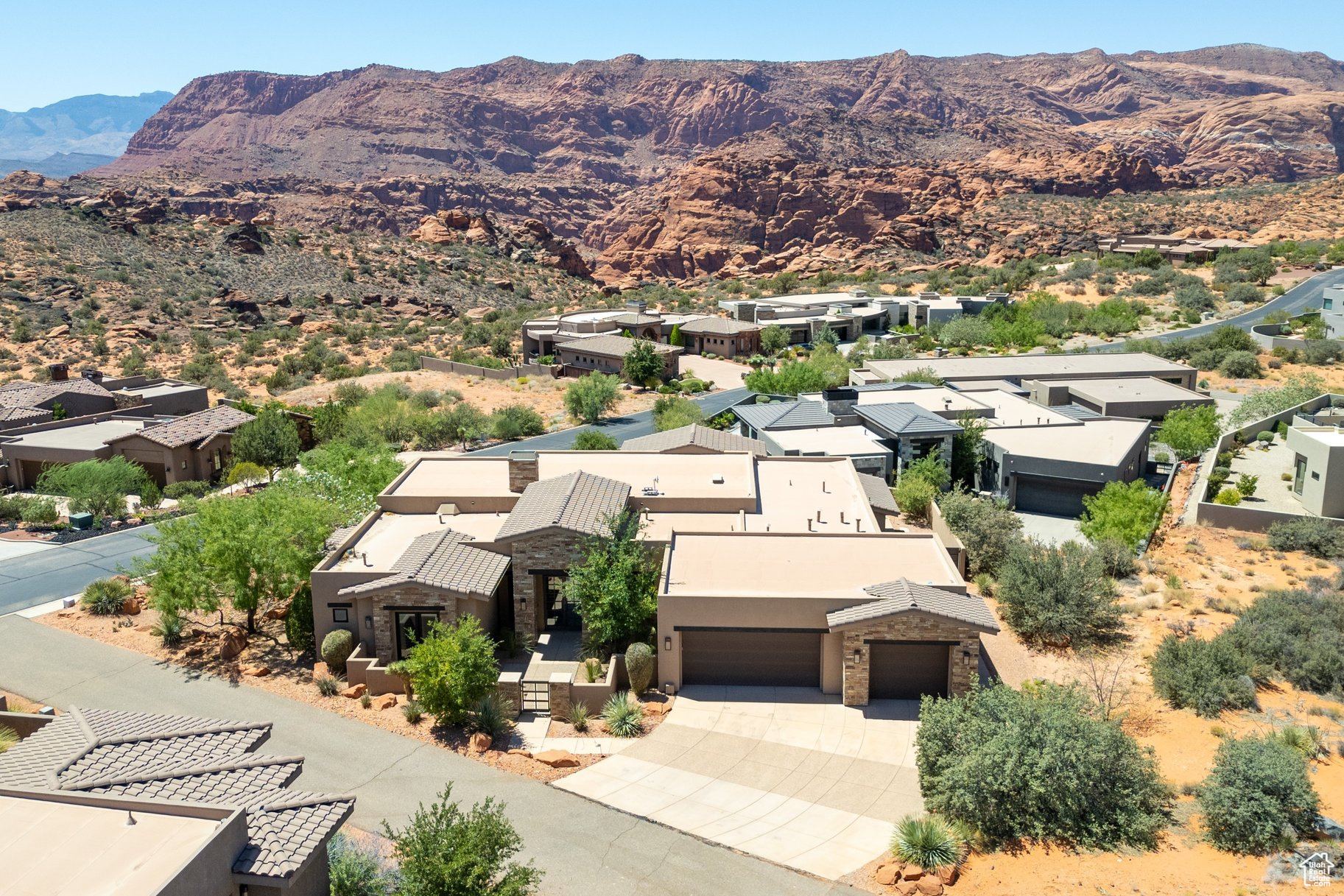 LEDGES OF ST GEORGE - Residential