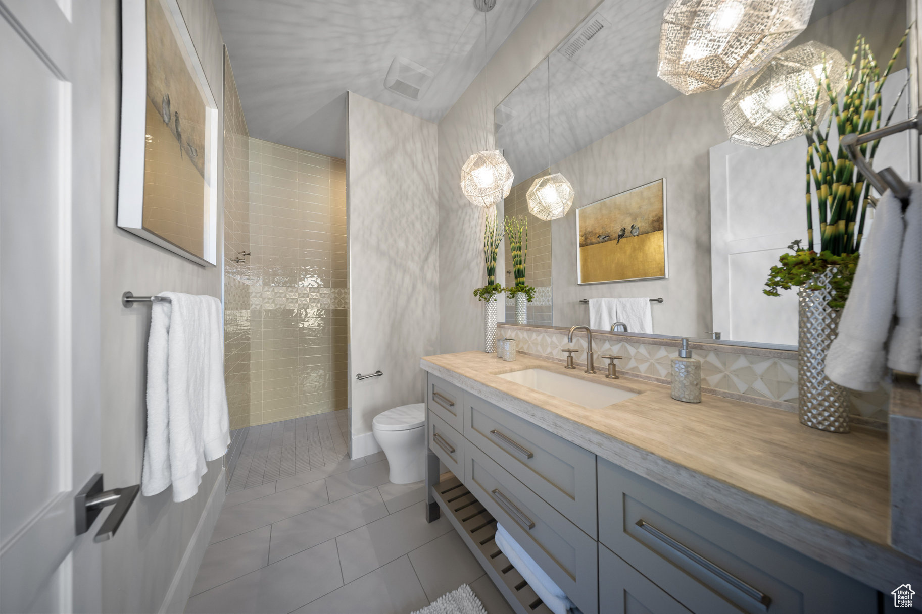 LEDGES OF ST GEORGE - Residential