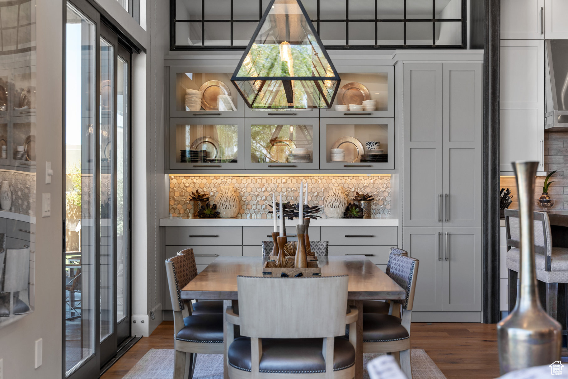LEDGES OF ST GEORGE - Residential