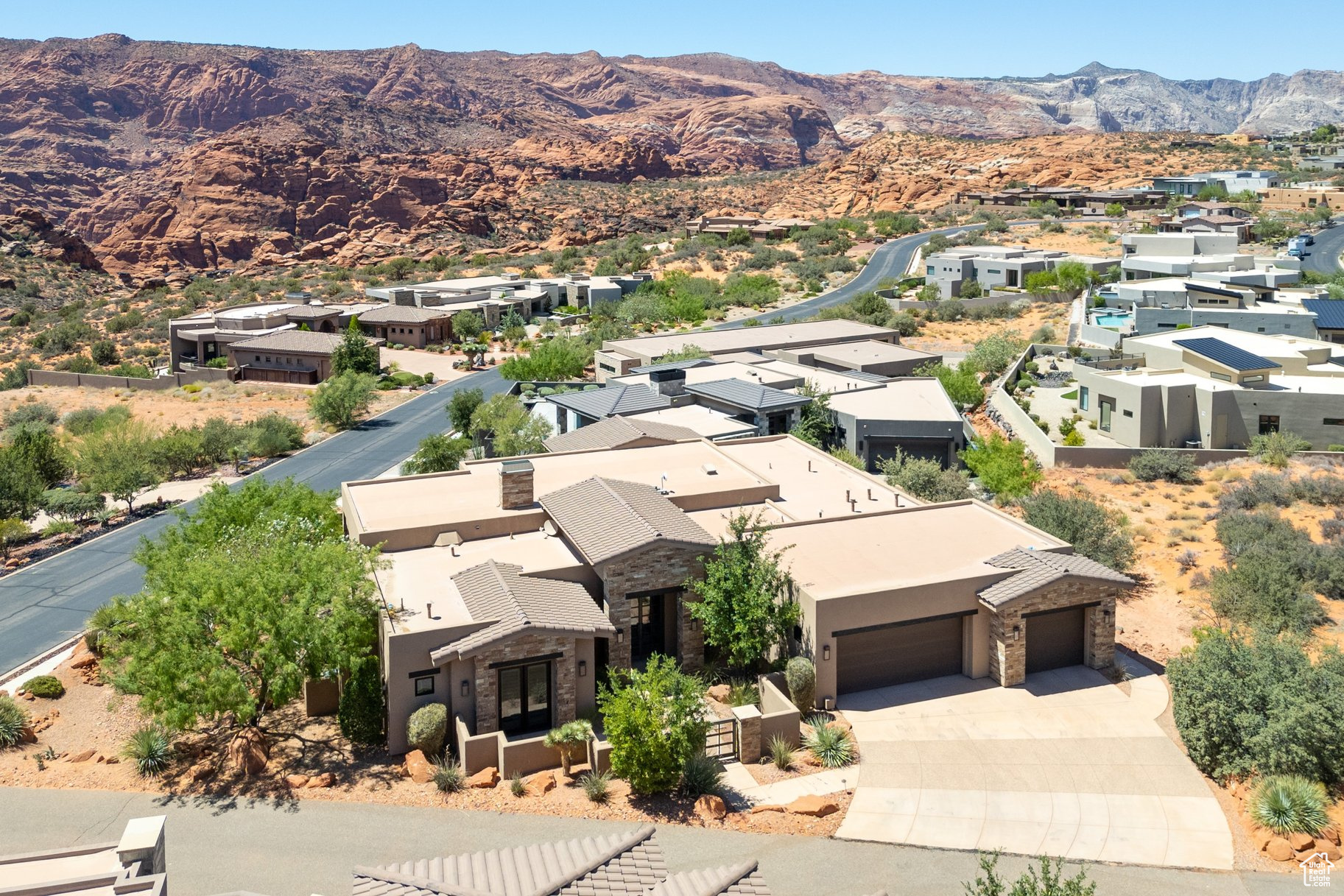LEDGES OF ST GEORGE - Residential