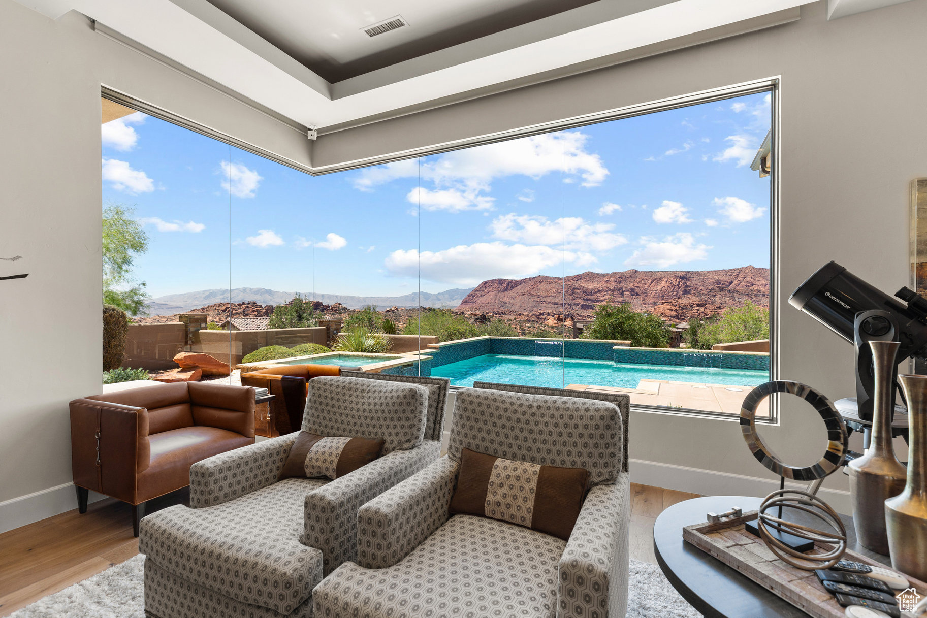 LEDGES OF ST GEORGE - Residential
