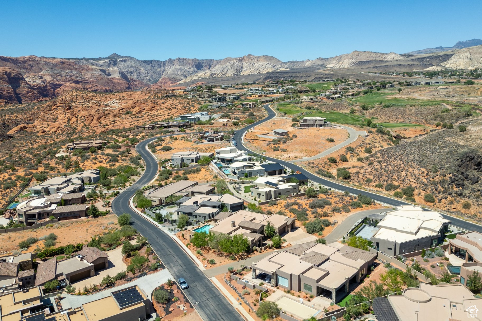 LEDGES OF ST GEORGE - Residential