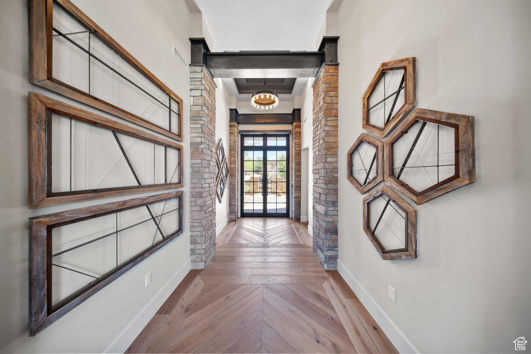 LEDGES OF ST GEORGE - Residential
