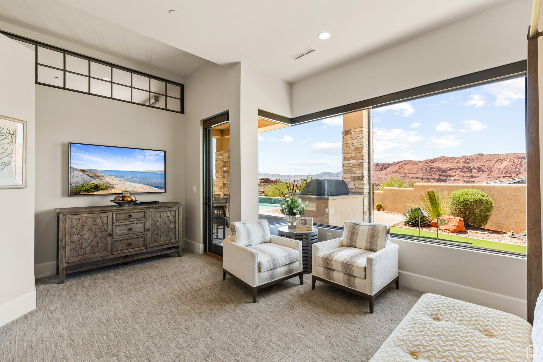 LEDGES OF ST GEORGE - Residential