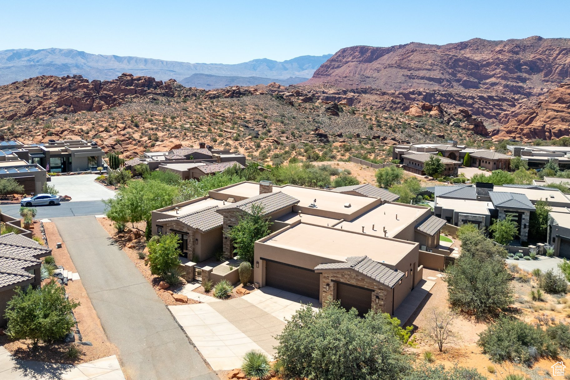 LEDGES OF ST GEORGE - Residential