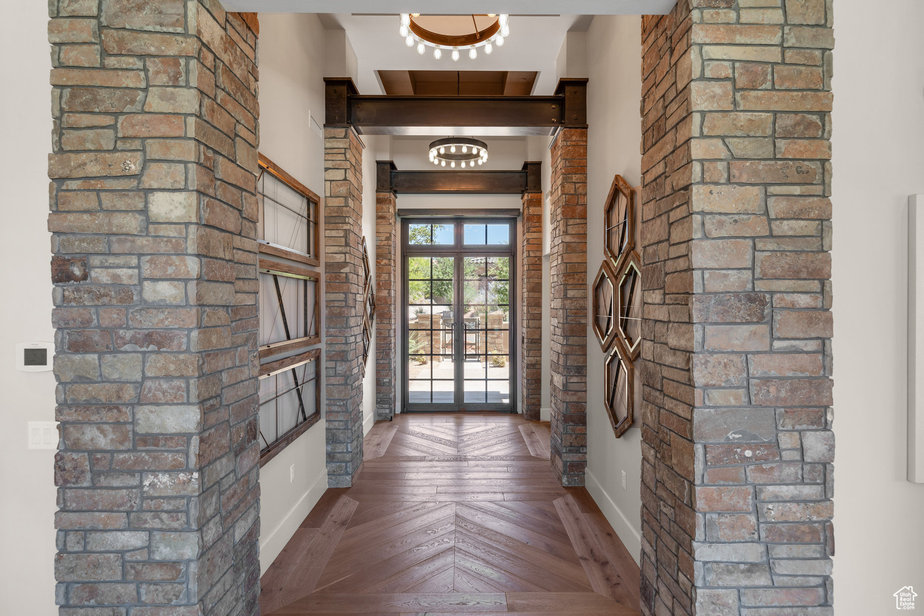 LEDGES OF ST GEORGE - Residential