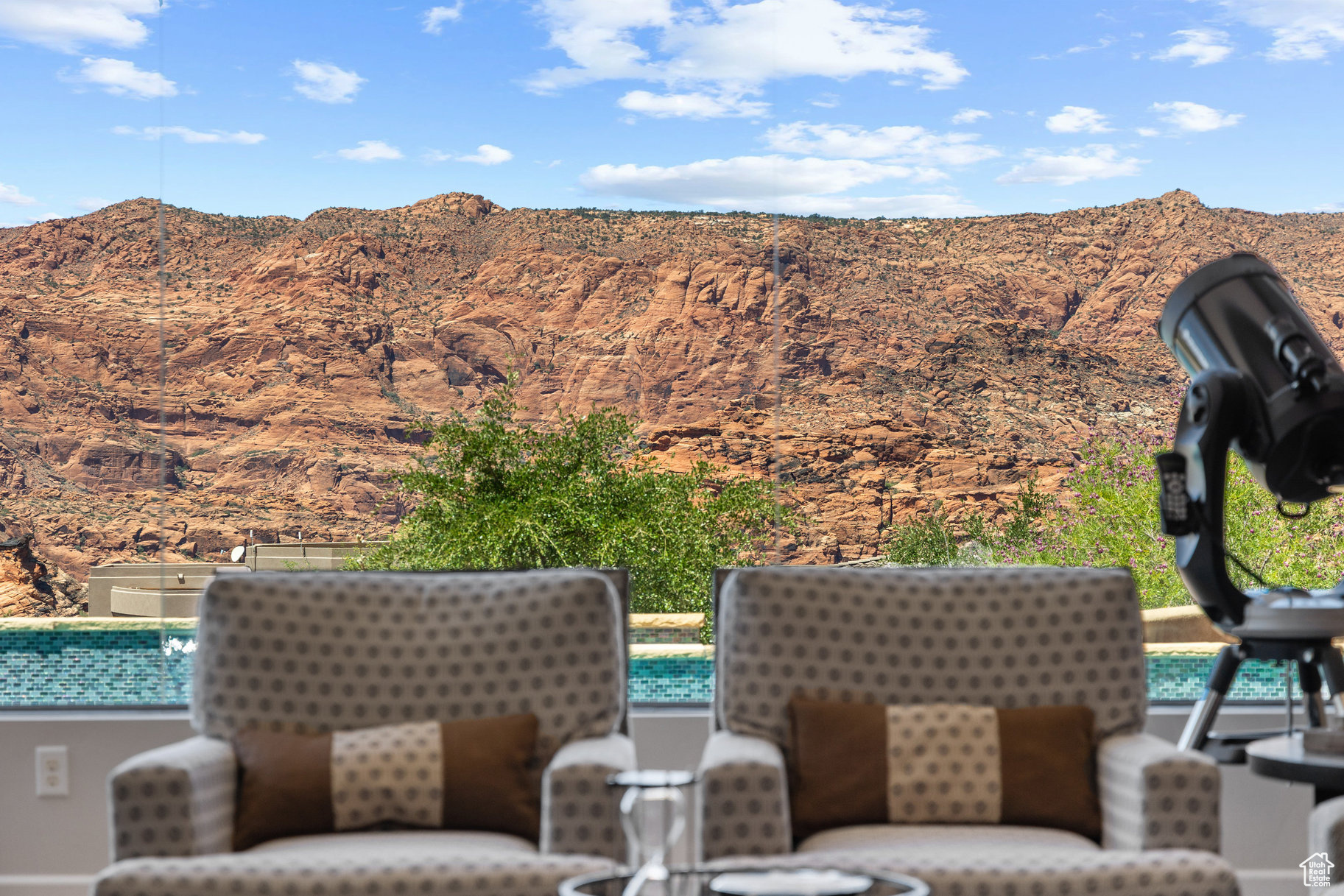 LEDGES OF ST GEORGE - Residential