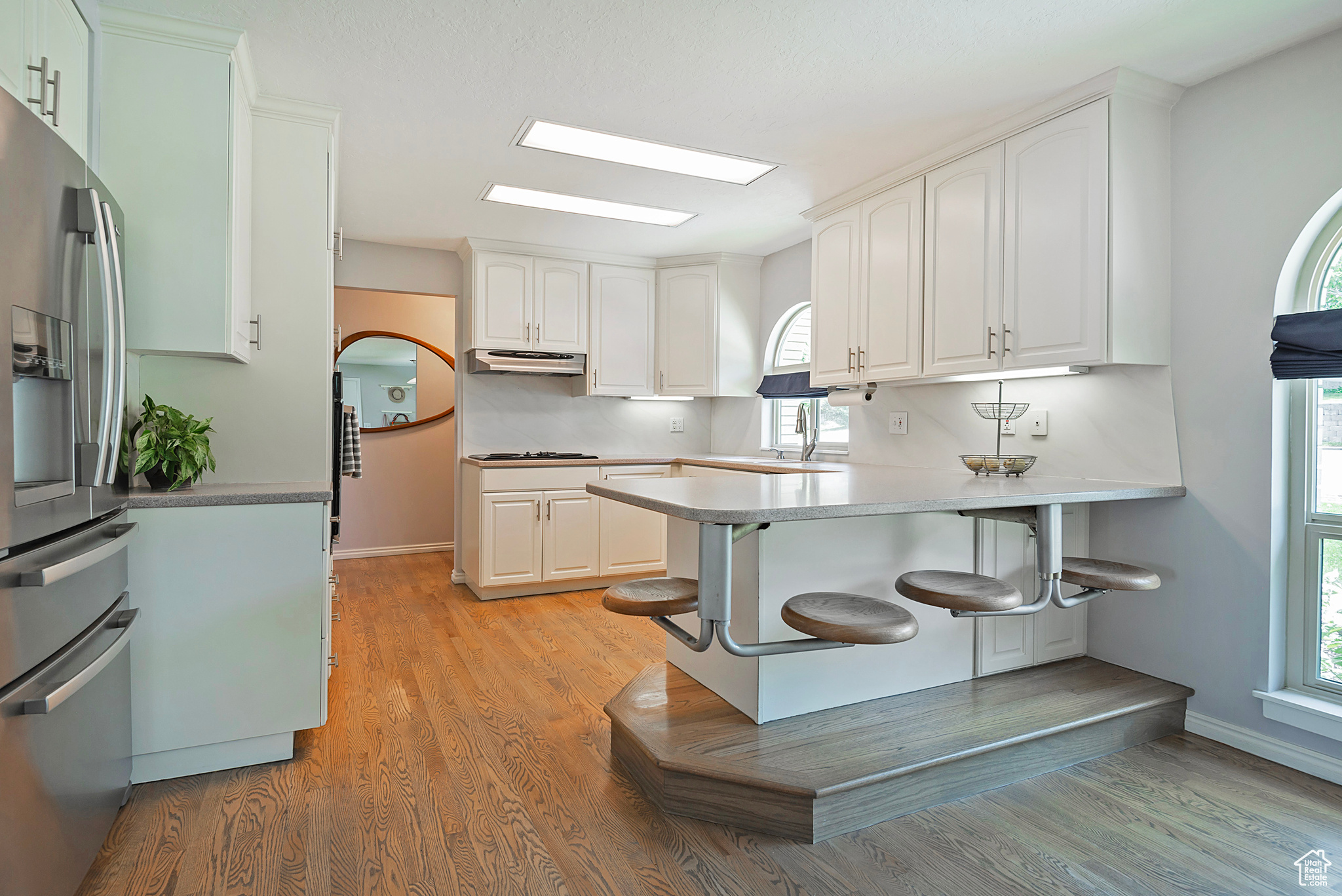 North Salt Lake, Utah 84054, United States, 4 Bedrooms Bedrooms, ,3 BathroomsBathrooms,Residential,Pending,141153