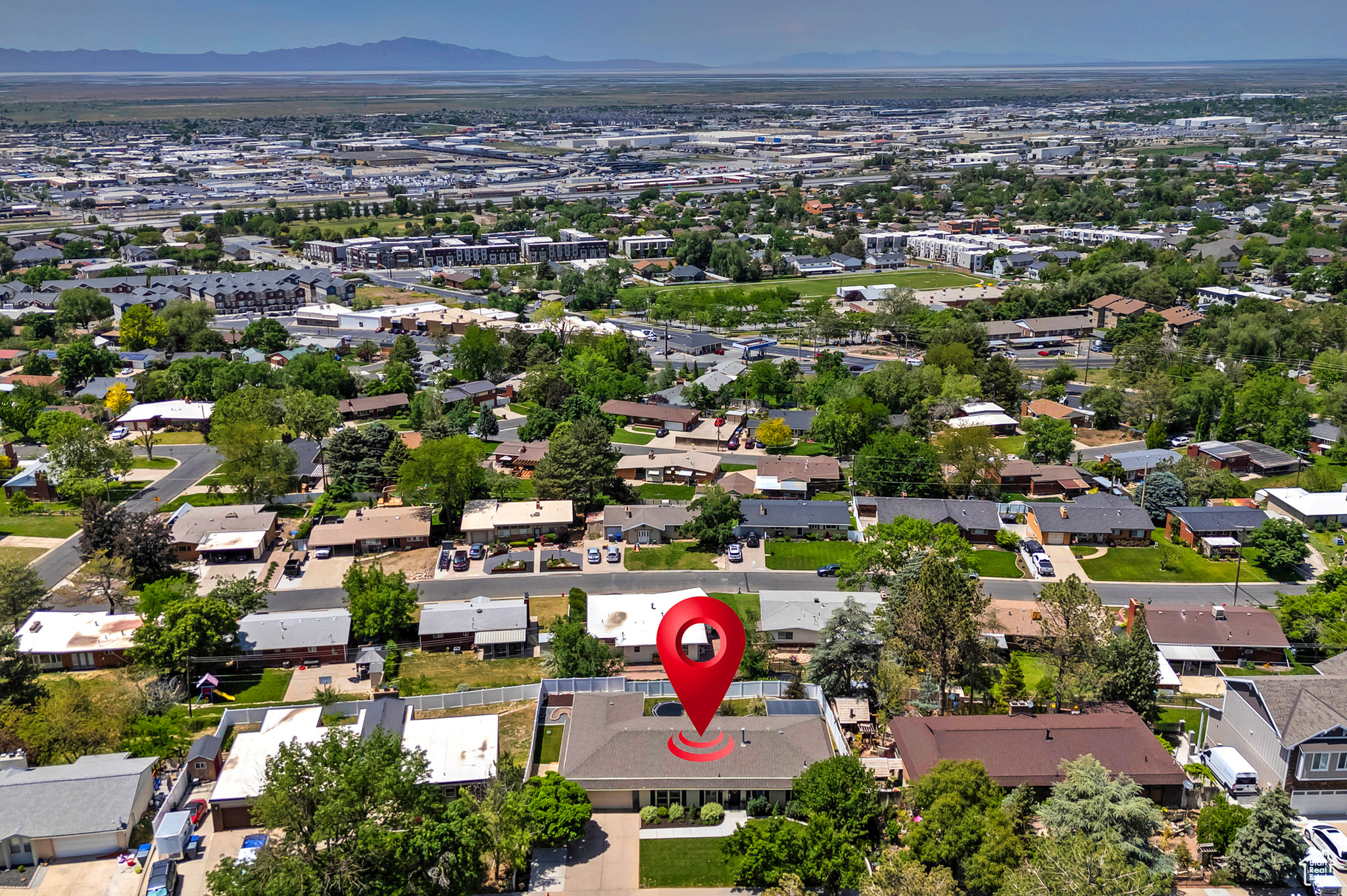 North Salt Lake, Utah 84054, United States, 4 Bedrooms Bedrooms, ,3 BathroomsBathrooms,Residential,Pending,141153