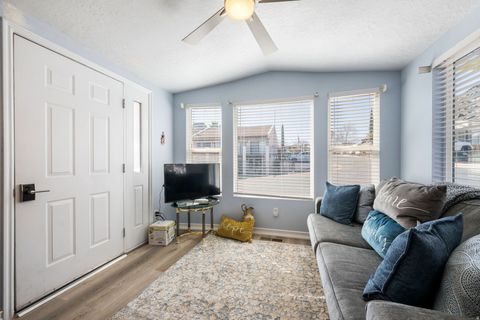 Tiny photo for 840 N TWIN LAKES DR #111, Saint George, UT 84790 (MLS # 2134908)