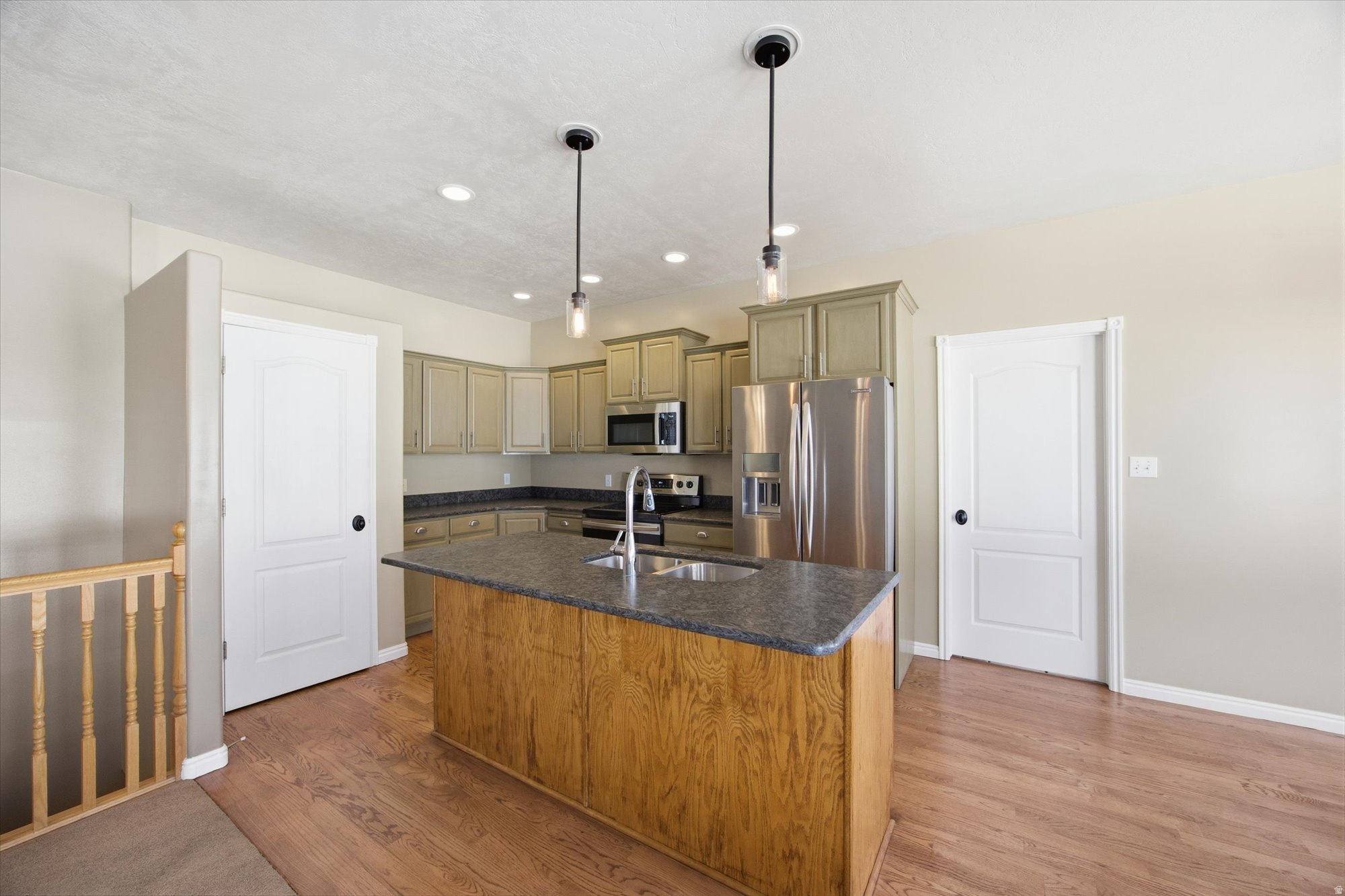 LAKE VIEW HILLS - Residential