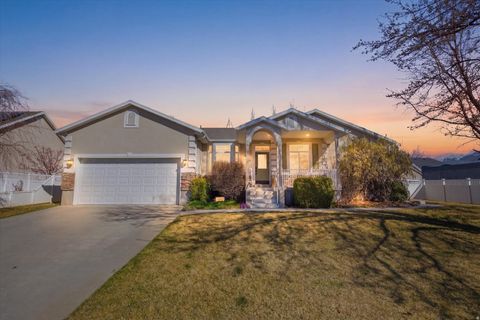 Homes For Sale - 568 W 990<br/> American Fork, UT 84003