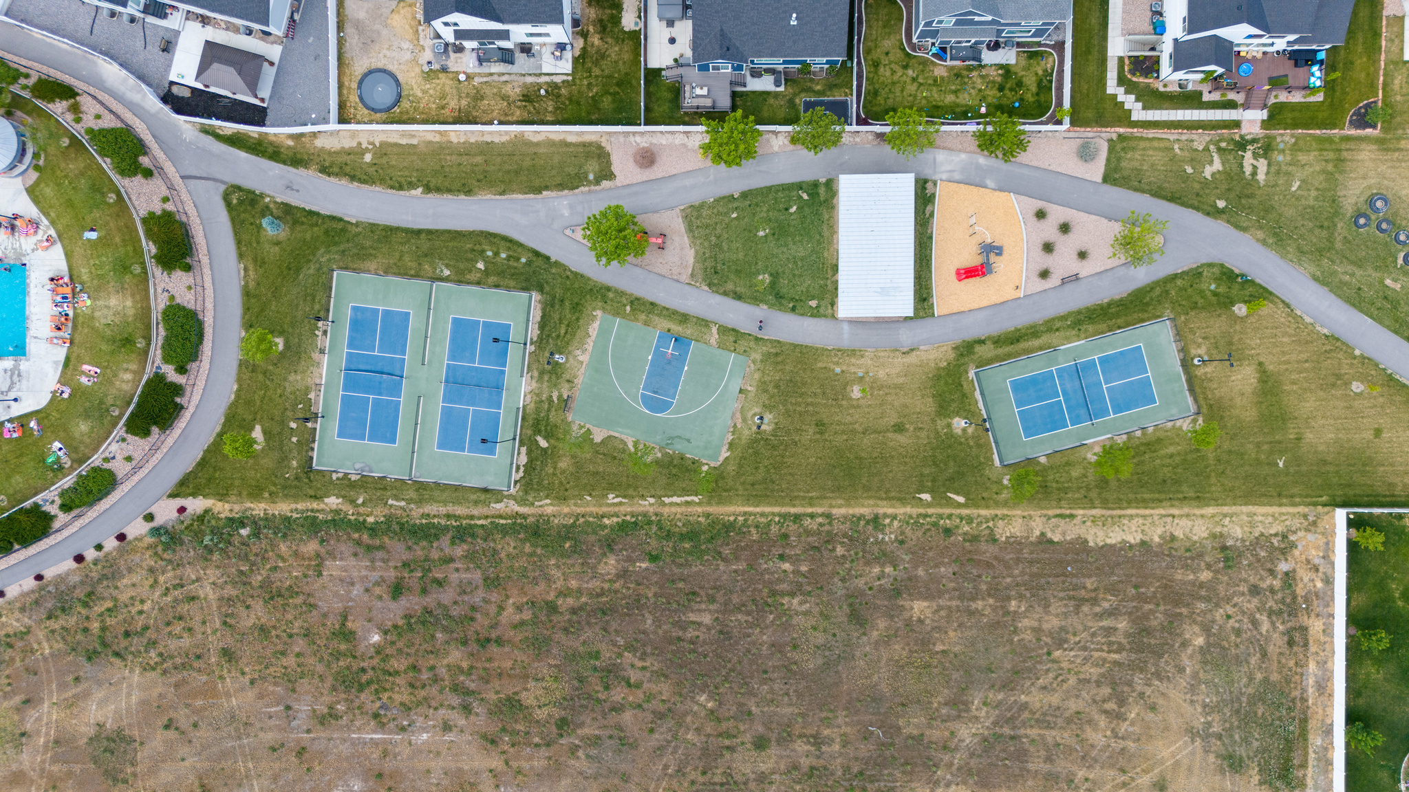 SPRING RANCH - Residential