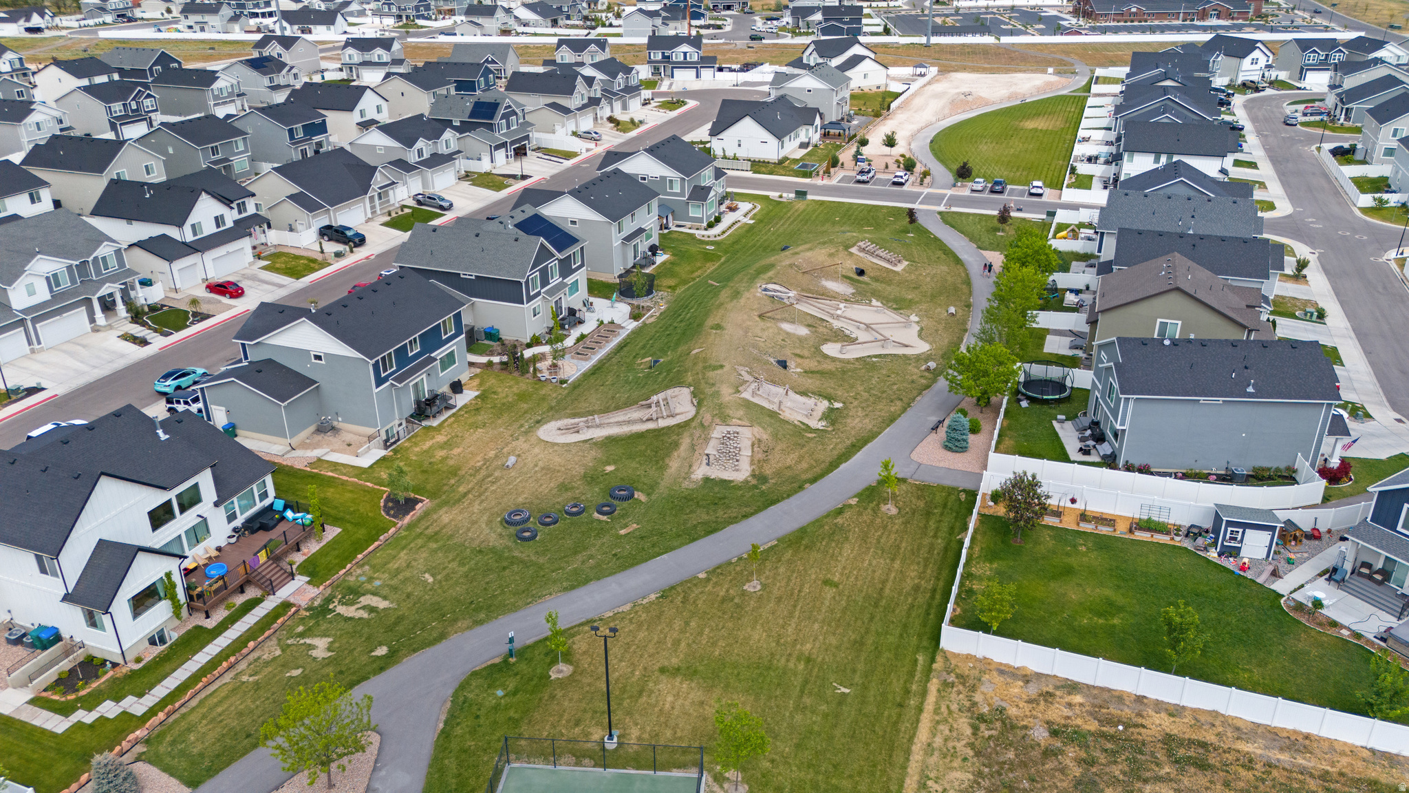 SPRING RANCH - Residential