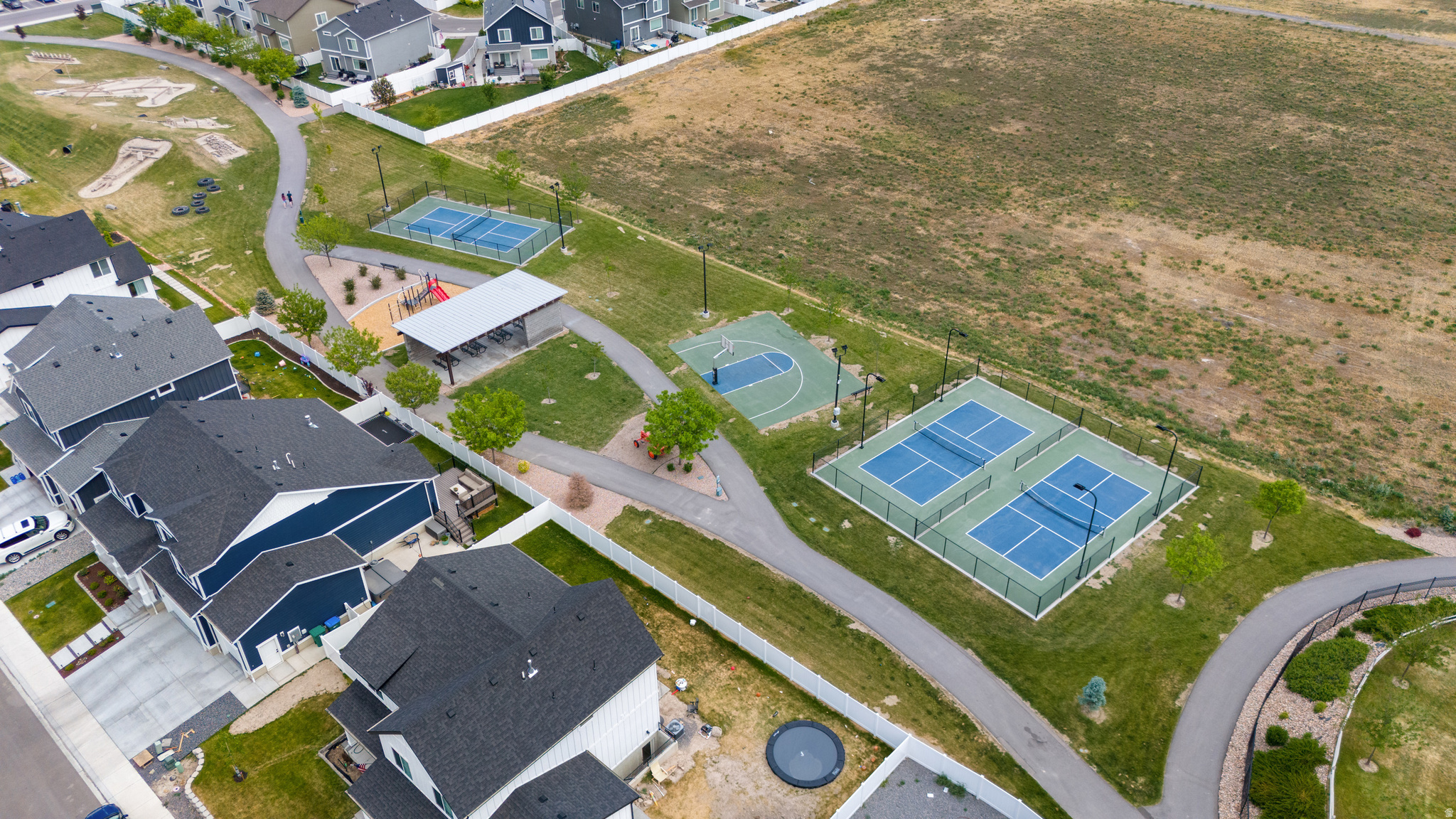 SPRING RANCH - Residential