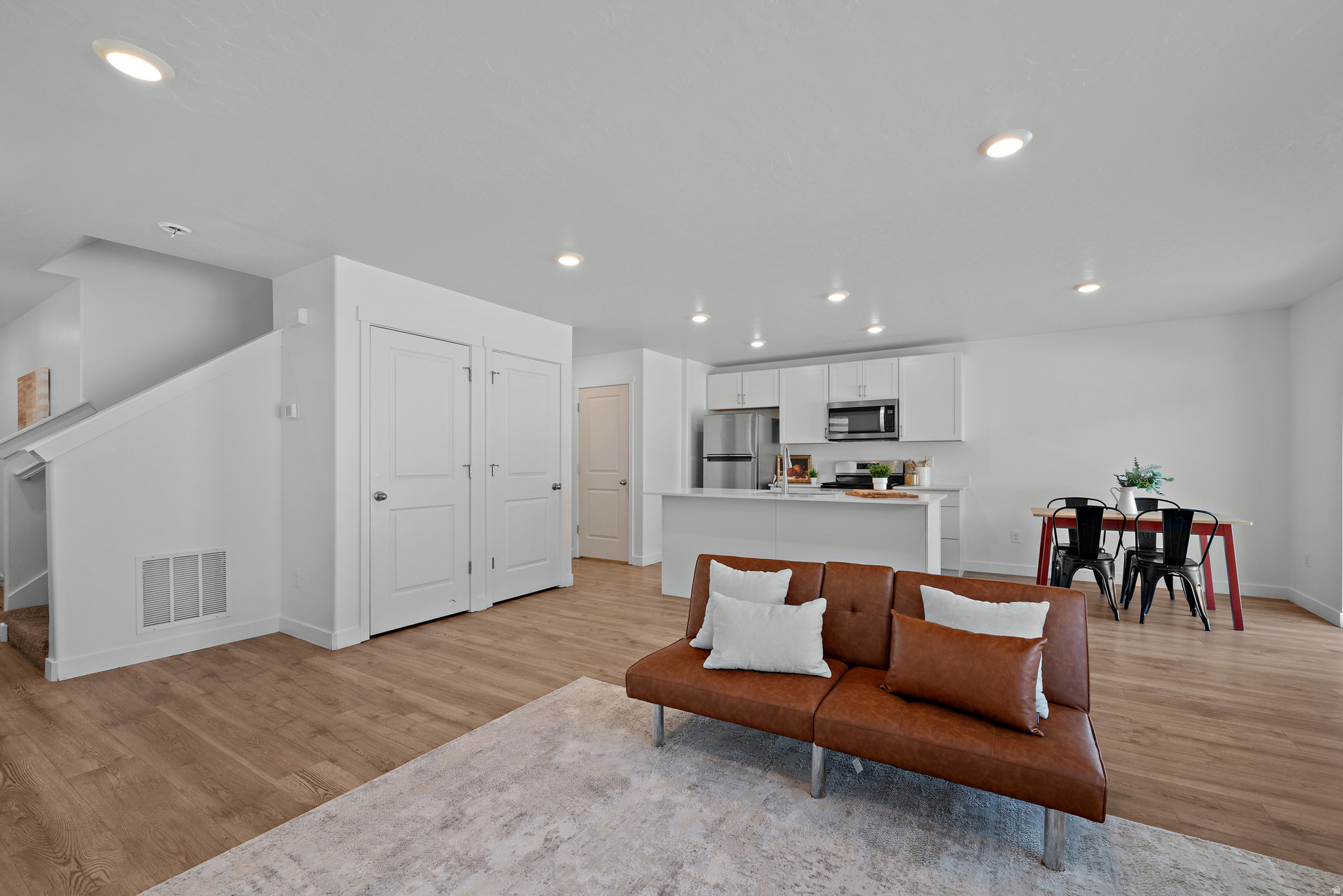SPRING RANCH - Residential