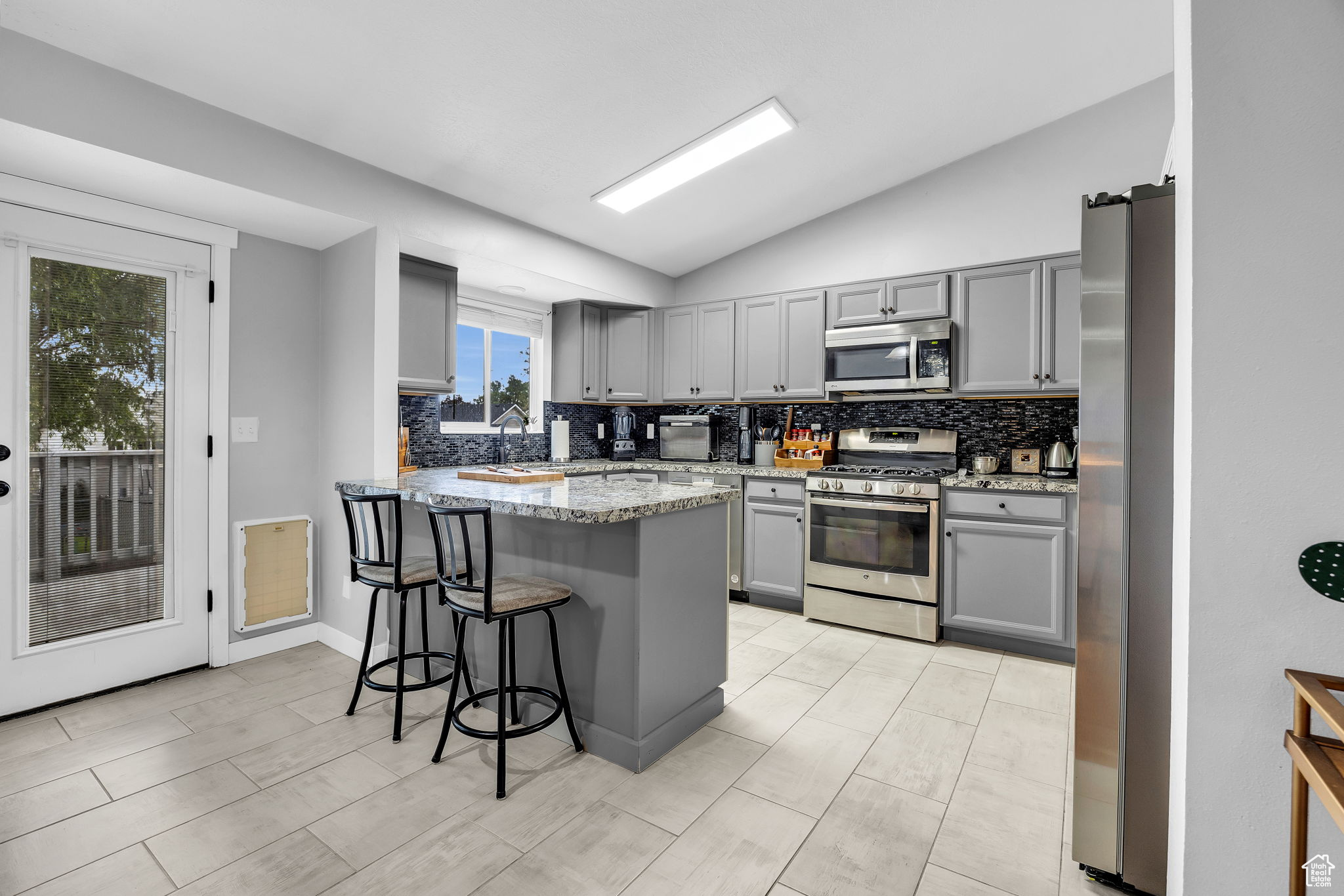 DAY DREAM MEADOWS - Residential