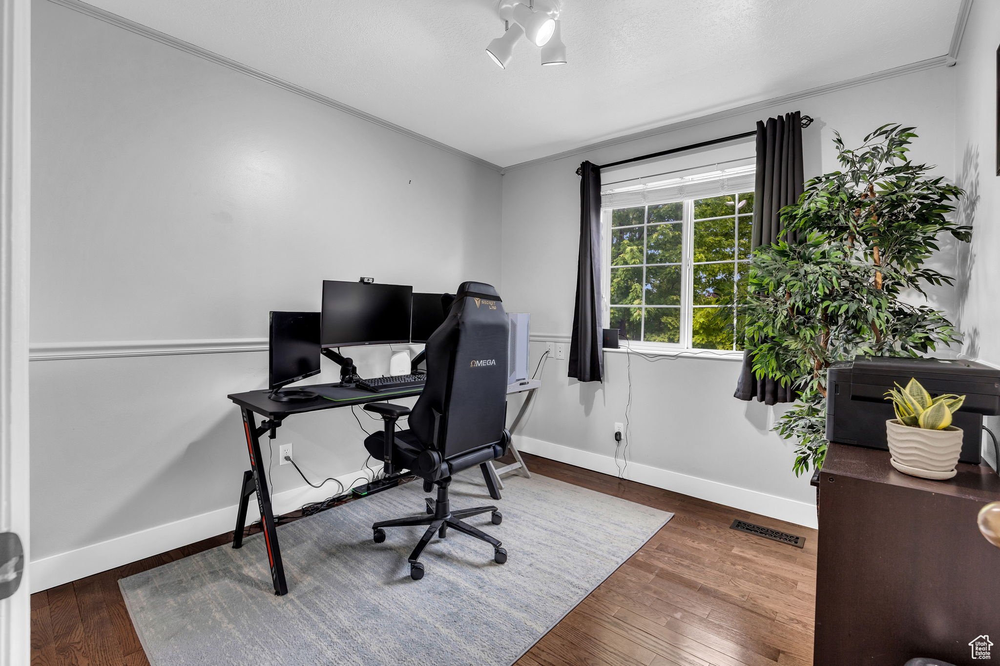 DAY DREAM MEADOWS - Residential