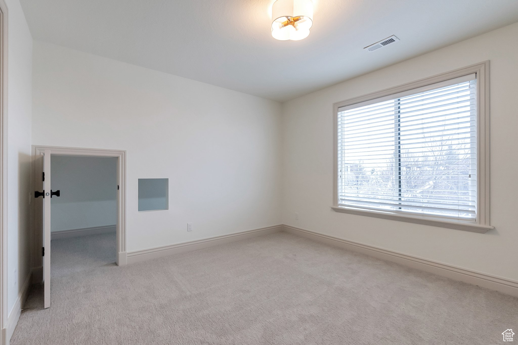6264 W Skyline Dr, Highland, Utah image 26