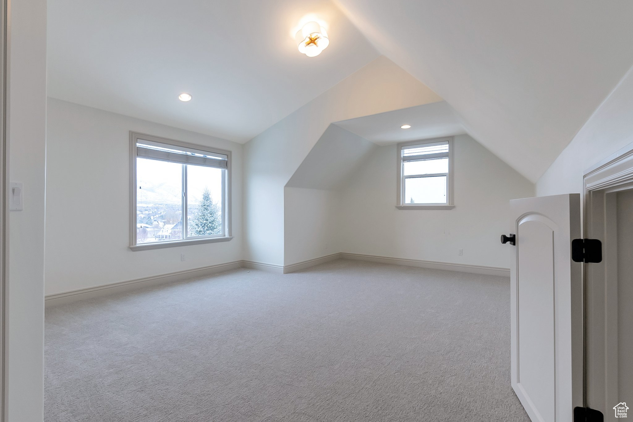 6264 W Skyline Dr, Highland, Utah image 31