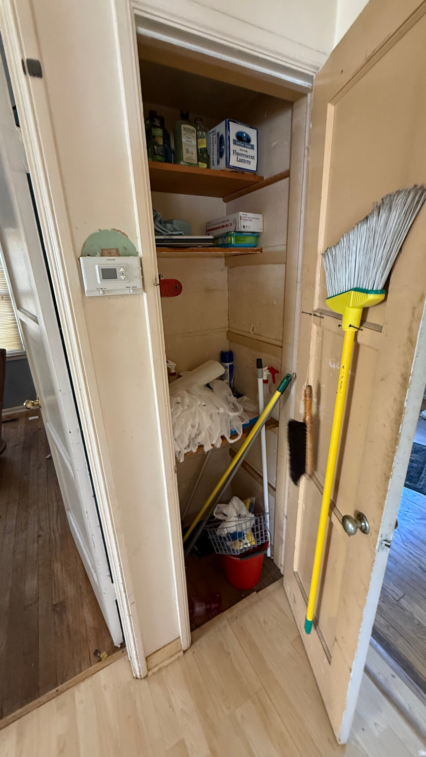 BROOKSIDE - Residential