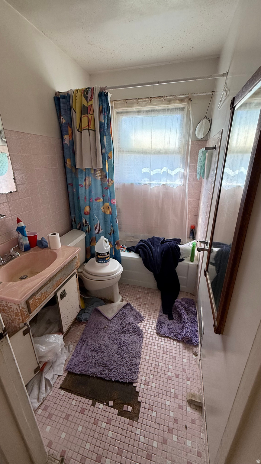 BROOKSIDE - Residential