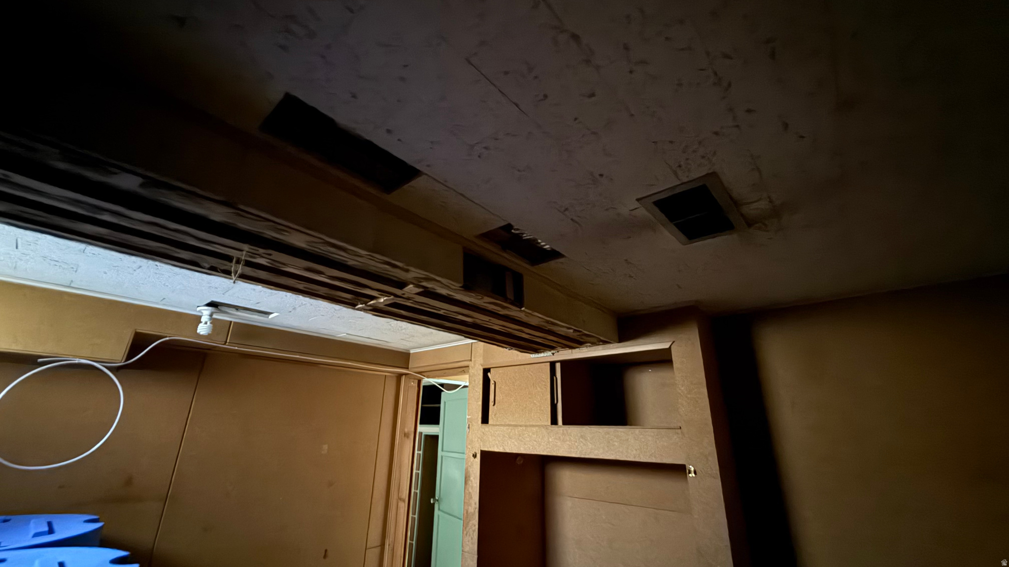 BROOKSIDE - Residential