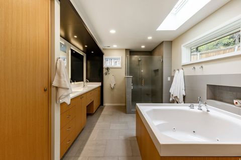 Tiny photo for 629 E ALOHA RD N, Salt Lake City, UT 84103 (MLS # 2158455)