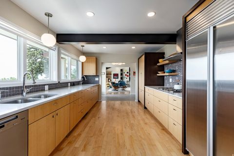 Tiny photo for 629 E ALOHA RD N, Salt Lake City, UT 84103 (MLS # 2158455)