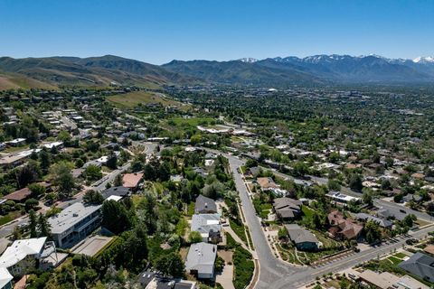 Tiny photo for 629 E ALOHA RD N, Salt Lake City, UT 84103 (MLS # 2158455)