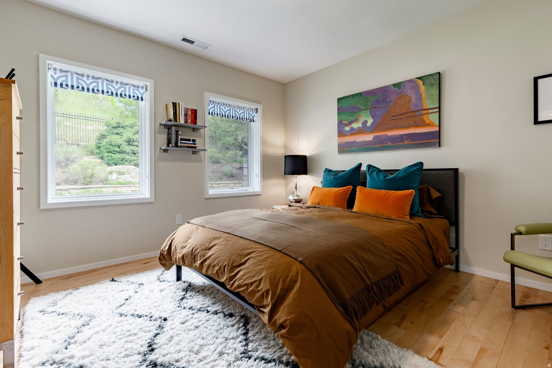 NORTH CREST - Residential
