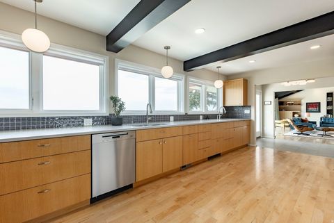 Tiny photo for 629 E ALOHA RD N, Salt Lake City, UT 84103 (MLS # 2158455)