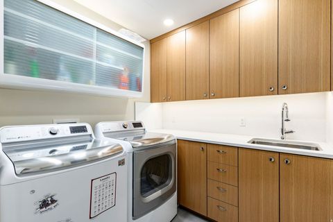 Tiny photo for 629 E ALOHA RD N, Salt Lake City, UT 84103 (MLS # 2158455)